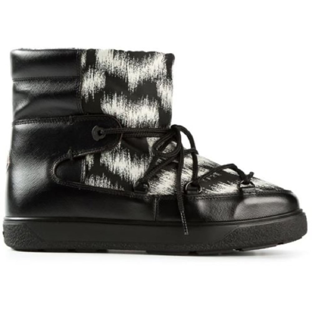 Flash Sale❗️ MONCLER | Fanny Boots Sz 39